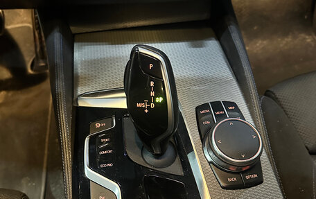 BMW 5 серия, 2019 год, 3 100 000 рублей, 13 фотография