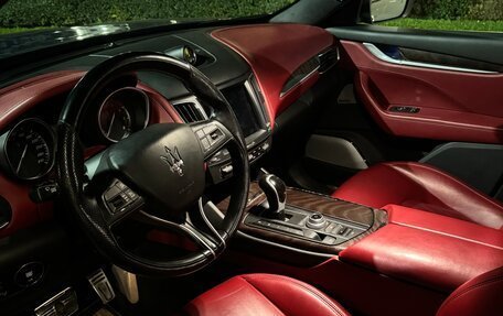 Maserati Levante I, 2017 год, 6 300 000 рублей, 7 фотография