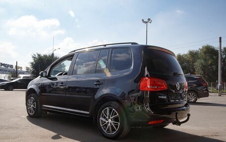 Volkswagen Touran III, 2010 год, 730 000 рублей, 9 фотография