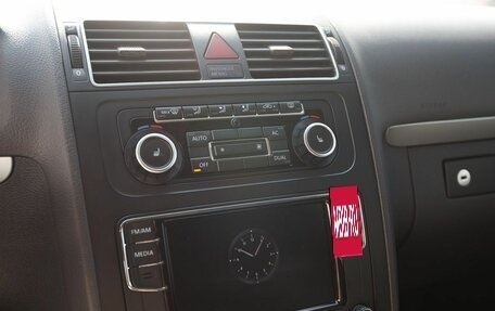 Volkswagen Touran III, 2010 год, 730 000 рублей, 14 фотография