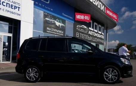 Volkswagen Touran III, 2010 год, 730 000 рублей, 6 фотография