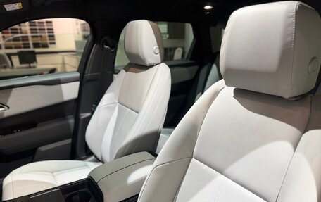 Land Rover Range Rover Velar I, 2026 год, 9 050 000 рублей, 15 фотография