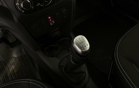 Renault Logan II, 2022 год, 1 249 000 рублей, 21 фотография