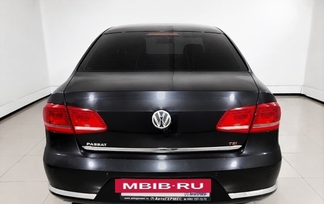Volkswagen Passat B7, 2013 год, 850 000 рублей, 3 фотография