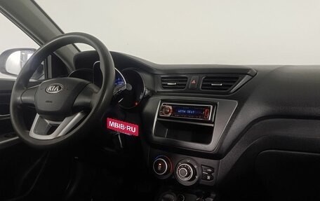 KIA Rio III рестайлинг, 2013 год, 790 000 рублей, 11 фотография