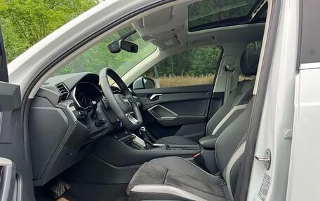 Audi Q3, 2022 год, 2 310 000 рублей, 8 фотография