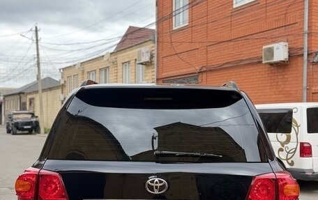 Toyota Land Cruiser 200, 2012 год, 3 100 000 рублей, 10 фотография