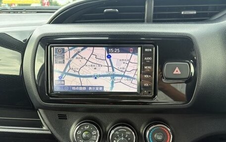 Toyota Vitz, 2020 год, 900 000 рублей, 15 фотография