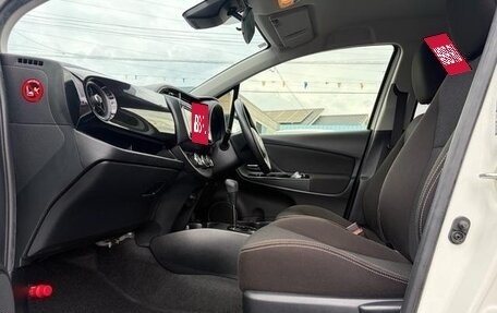 Toyota Vitz, 2020 год, 900 000 рублей, 22 фотография