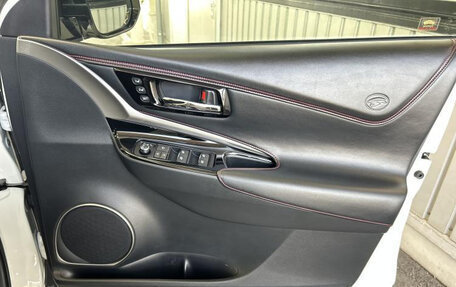 Toyota Harrier, 2019 год, 2 108 000 рублей, 6 фотография
