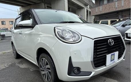 Toyota Passo III, 2023 год, 870 000 рублей, 4 фотография