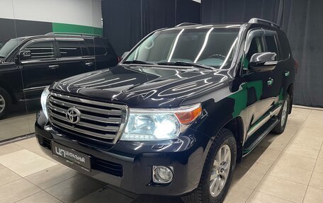 Toyota Land Cruiser 200, 2015 год, 4 200 000 рублей, 3 фотография