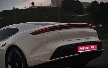 Porsche Taycan I, 2021 год, 7 890 000 рублей, 6 фотография