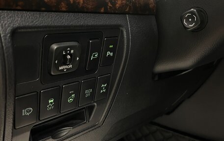 Toyota Land Cruiser 200, 2015 год, 4 200 000 рублей, 14 фотография