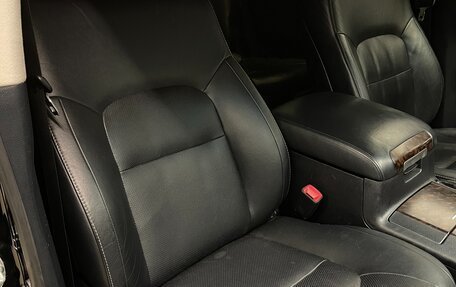 Toyota Land Cruiser 200, 2015 год, 4 200 000 рублей, 18 фотография