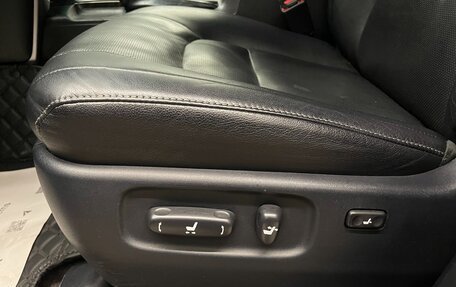 Toyota Land Cruiser 200, 2015 год, 4 200 000 рублей, 16 фотография