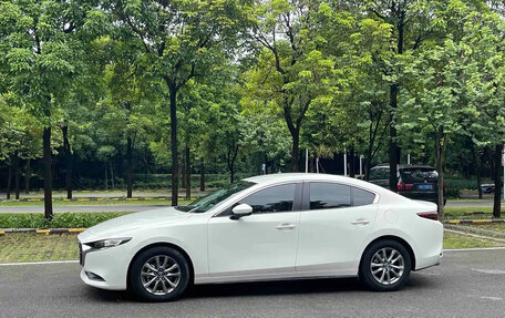 Mazda 3, 2023 год, 1 820 000 рублей, 7 фотография
