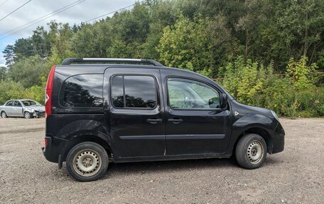 Renault Kangoo II рестайлинг, 2011 год, 400 000 рублей, 4 фотография