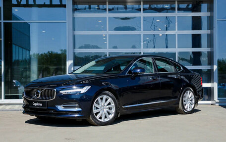 Volvo S90 II рестайлинг, 2019 год, 3 190 000 рублей, 1 фотография