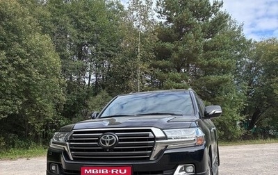 Toyota Land Cruiser 200, 2017 год, 5 500 000 рублей, 1 фотография