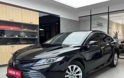 Toyota Camry, 2018 год, 2 400 000 рублей, 1 фотография