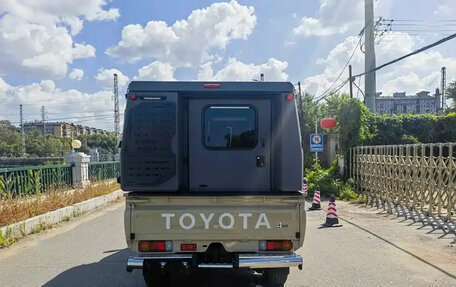 Toyota Land Cruiser 70, 2023 год, 5 200 000 рублей, 6 фотография