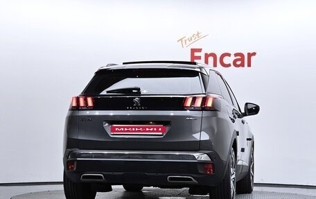 Peugeot 3008 II, 2019 год, 1 960 000 рублей, 4 фотография