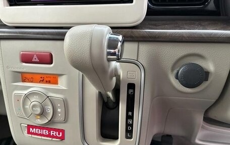 Suzuki Alto Lapin III, 2023 год, 490 000 рублей, 18 фотография