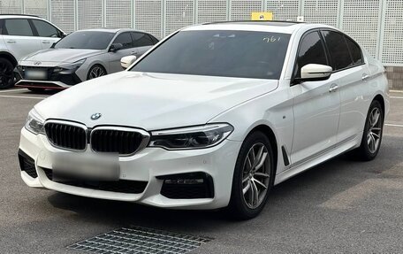 BMW 5 серия, 2017 год, 1 590 000 рублей, 3 фотография