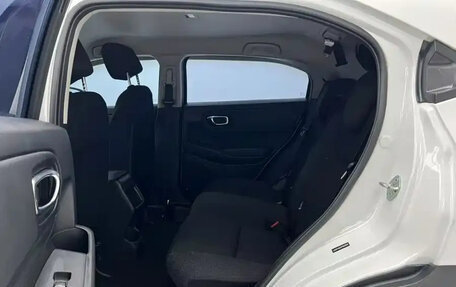 Honda Vezel, 2023 год, 1 752 600 рублей, 15 фотография