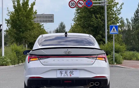Hyundai Elantra, 2022 год, 1 400 000 рублей, 5 фотография