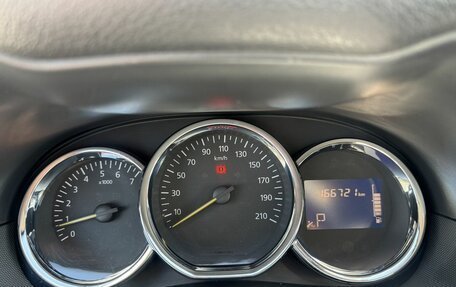 Renault Duster I рестайлинг, 2017 год, 1 300 000 рублей, 16 фотография