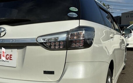 Toyota Wish II, 2017 год, 1 400 000 рублей, 10 фотография