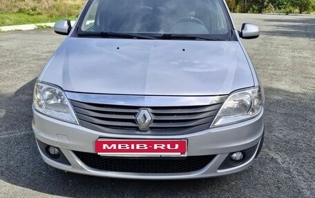 Renault Logan I, 2014 год, 399 000 рублей, 2 фотография