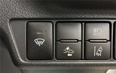Toyota Corolla, 2017 год, 1 228 000 рублей, 7 фотография
