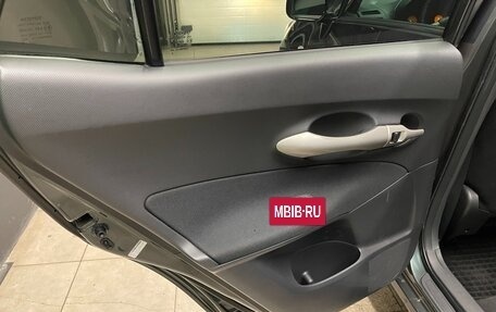 Toyota Auris II, 2008 год, 850 000 рублей, 18 фотография