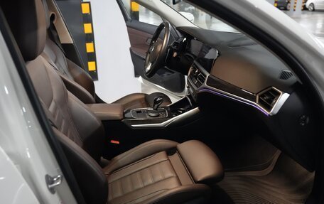BMW 3 серия, 2022 год, 4 700 000 рублей, 14 фотография