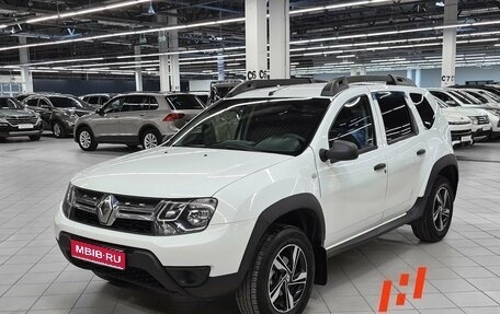 Renault Duster I рестайлинг, 2016 год, 929 000 рублей, 1 фотография