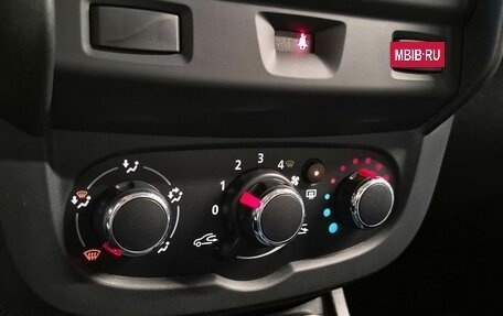 Renault Duster I рестайлинг, 2016 год, 929 000 рублей, 15 фотография