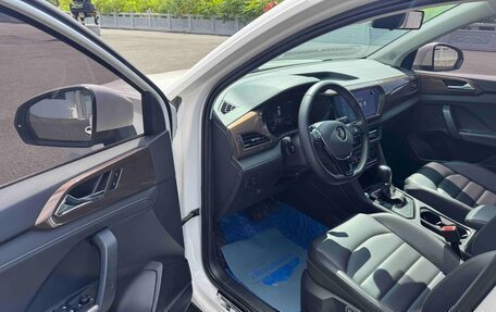 Volkswagen Tharu, 2022 год, 1 654 000 рублей, 7 фотография
