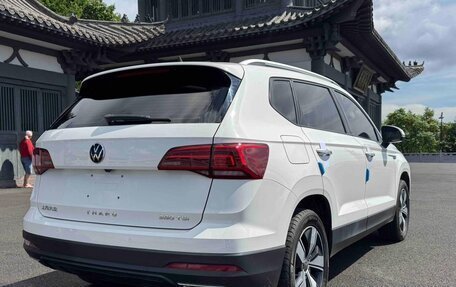 Volkswagen Tharu, 2022 год, 1 654 000 рублей, 4 фотография