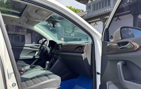 Volkswagen Tharu, 2022 год, 1 654 000 рублей, 12 фотография