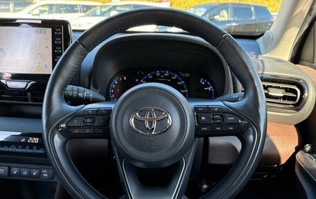 Toyota Yaris Cross, 2022 год, 1 371 000 рублей, 12 фотография
