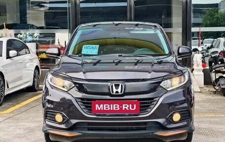 Honda Vezel, 2022 год, 1 450 001 рублей, 2 фотография