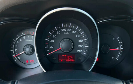 KIA Rio III рестайлинг, 2015 год, 970 000 рублей, 19 фотография