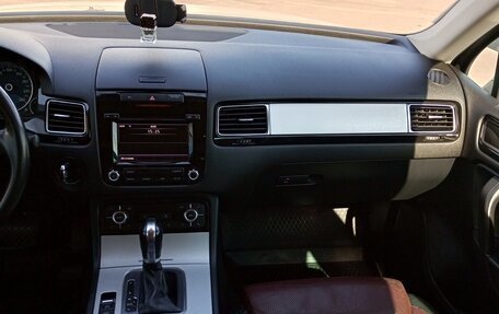Volkswagen Touareg III, 2013 год, 2 450 000 рублей, 23 фотография