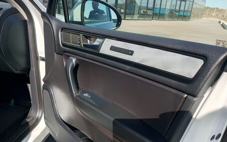 Volkswagen Touareg III, 2013 год, 2 450 000 рублей, 26 фотография