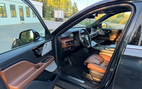 Lincoln Aviator II, 2022 год, 5 800 000 рублей, 6 фотография