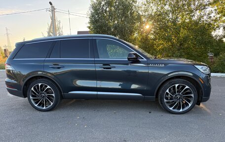 Lincoln Aviator II, 2022 год, 5 800 000 рублей, 4 фотография