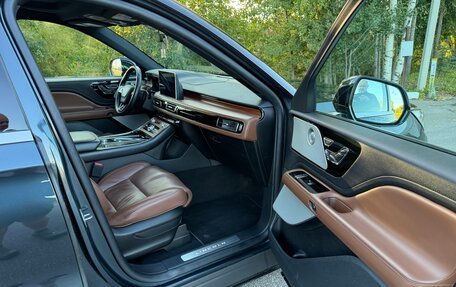 Lincoln Aviator II, 2022 год, 5 800 000 рублей, 8 фотография